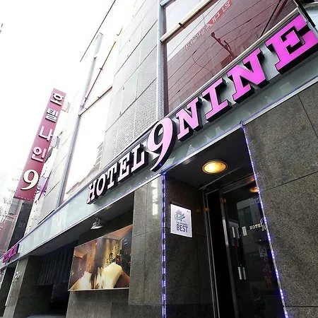 Nine Hotel